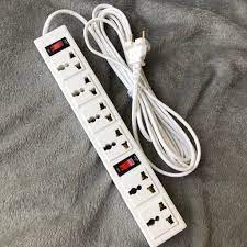 [17088] Ổ cắm Điện Quang ĐQ 003A 04 6 lỗ 3 chấu 5m